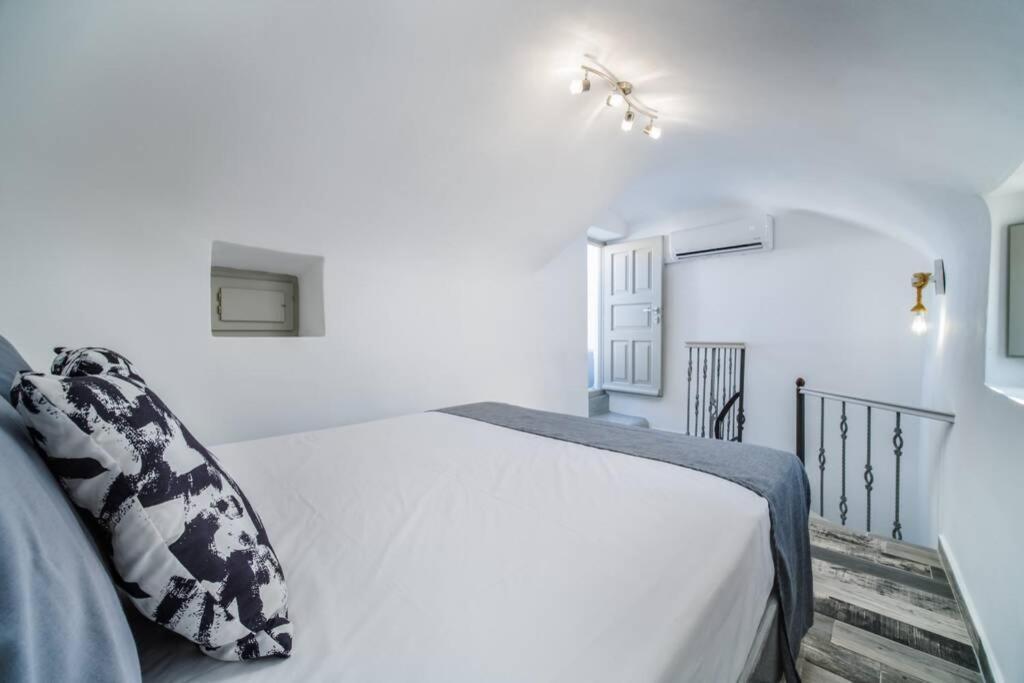 Villa Brouzos- Maisonette With Sea & Mountain View Emporio  エクステリア 写真